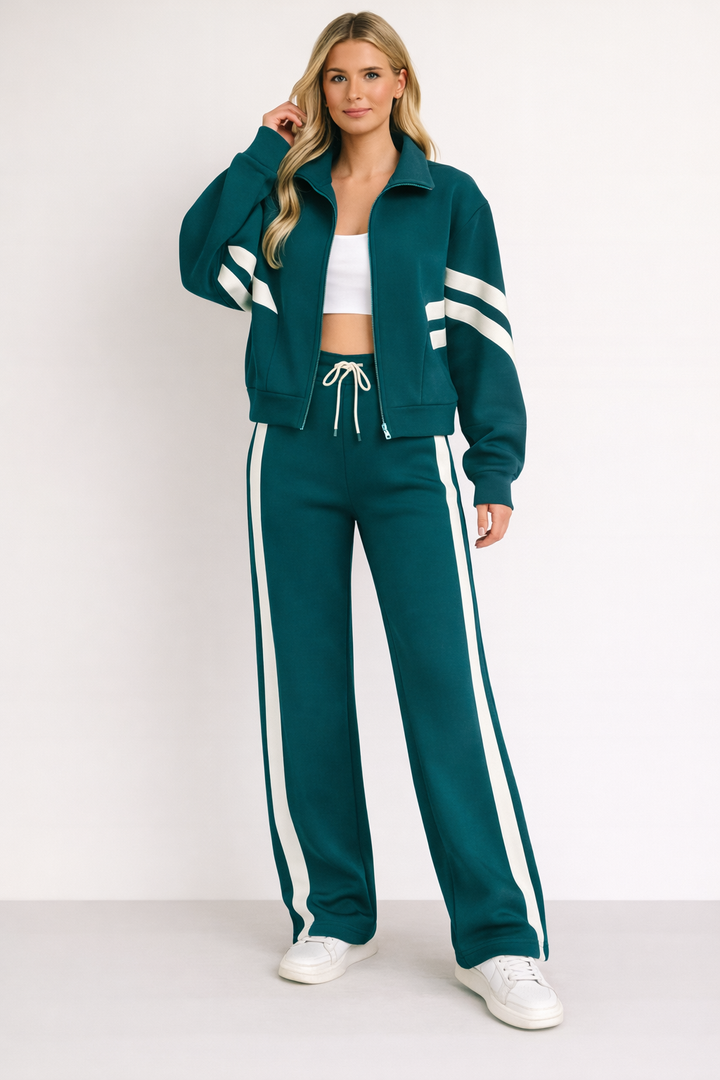 Two-Piece Knit Tracksuit Set with Zip Jacket and Side Stripes